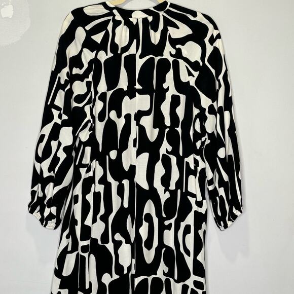 NWT Zara Abstract Print Lightweight Long Sleeve V-neck Midi Dress Black White Sm - Picture 7 of 13
